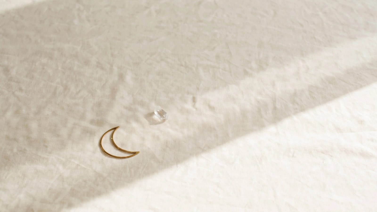 What Is a Void-of-Course Moon?